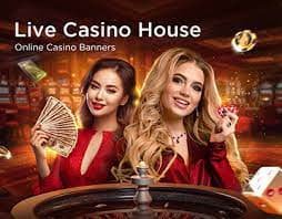 Live blackjack – HD dealer feed and chat on mobile Live-dealer blackjack table on mobile screen